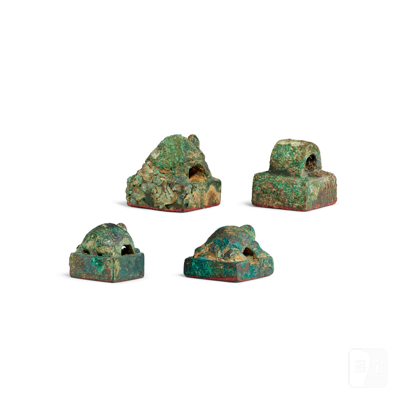Four archaic bronze seals, Han dynasty | 漢 青銅鈕印 一組四件 - 图2